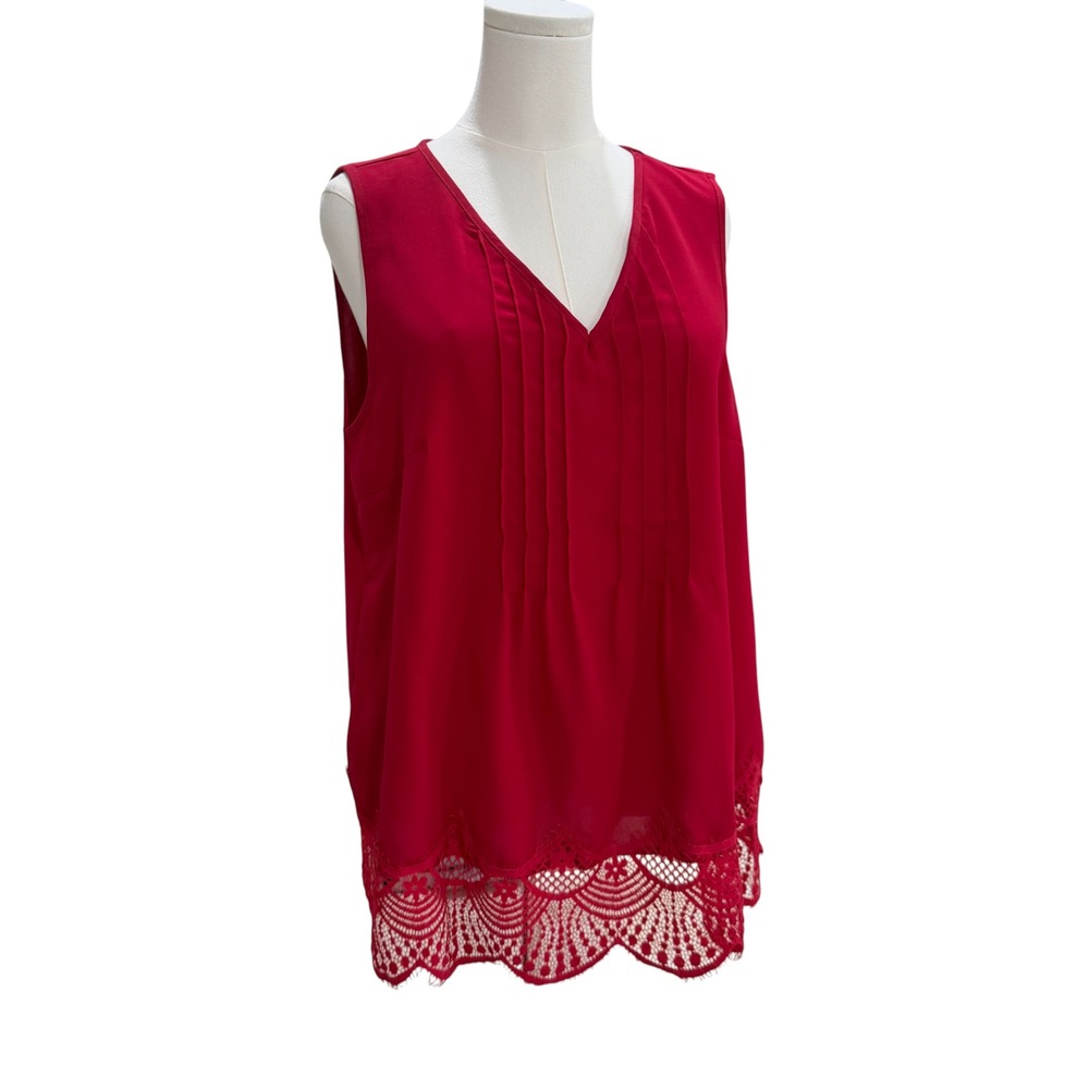 Bloomchic Red V-Neck Pintuck Sleeveless Blouse Crochet Lace Hem Top US 12 Chic - Picture 10 of 10